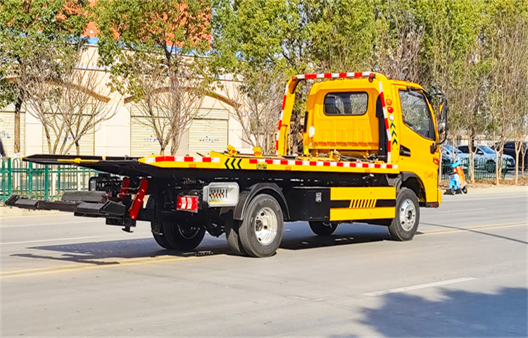 江淮骏铃V5-3600轴距清障车(图9)