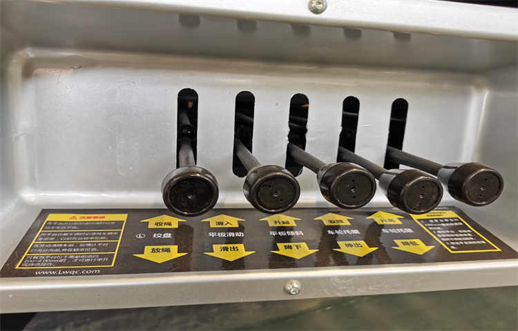 东风福瑞卡小黄牌清障车(图10)