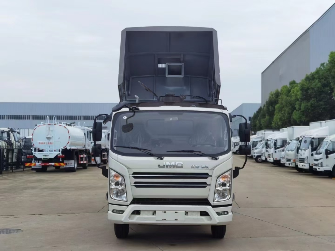 江铃5吨洗扫车(图4)