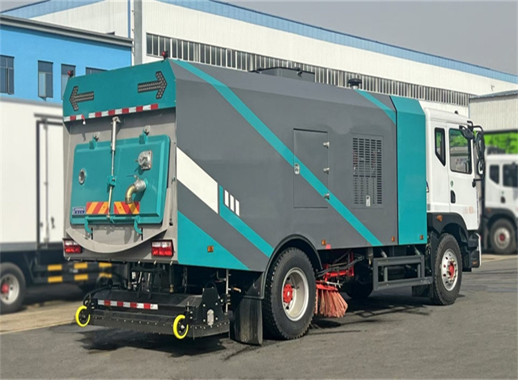 东风D9干湿两用吸尘车(图12)