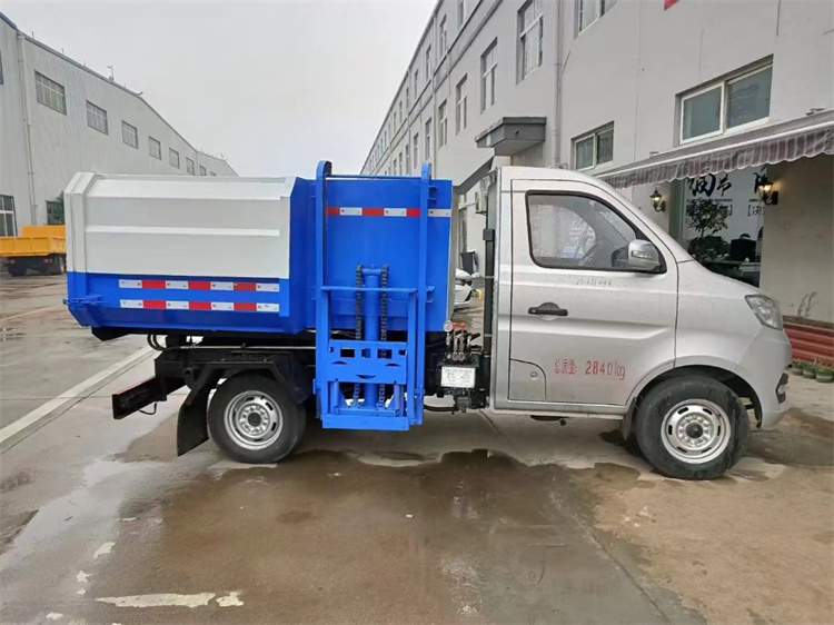 长安汽油挂桶垃圾车(图5)