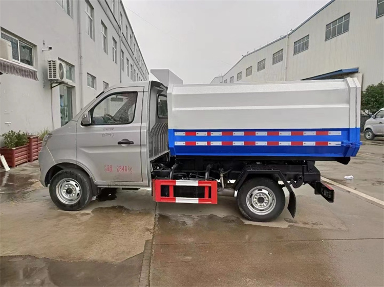 长安汽油挂桶垃圾车(图6)