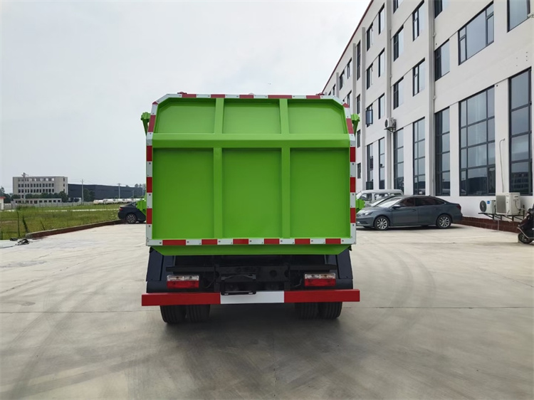 9方侧装挂桶垃圾车(图7)