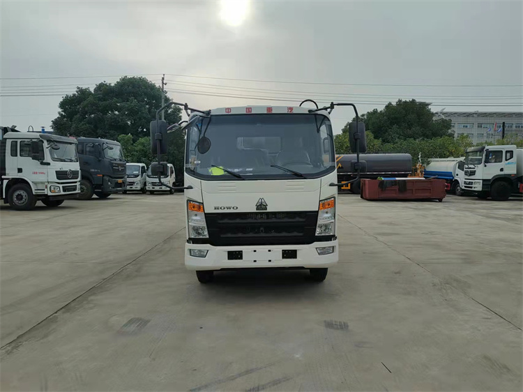 重汽豪沃压缩垃圾车 (图8)